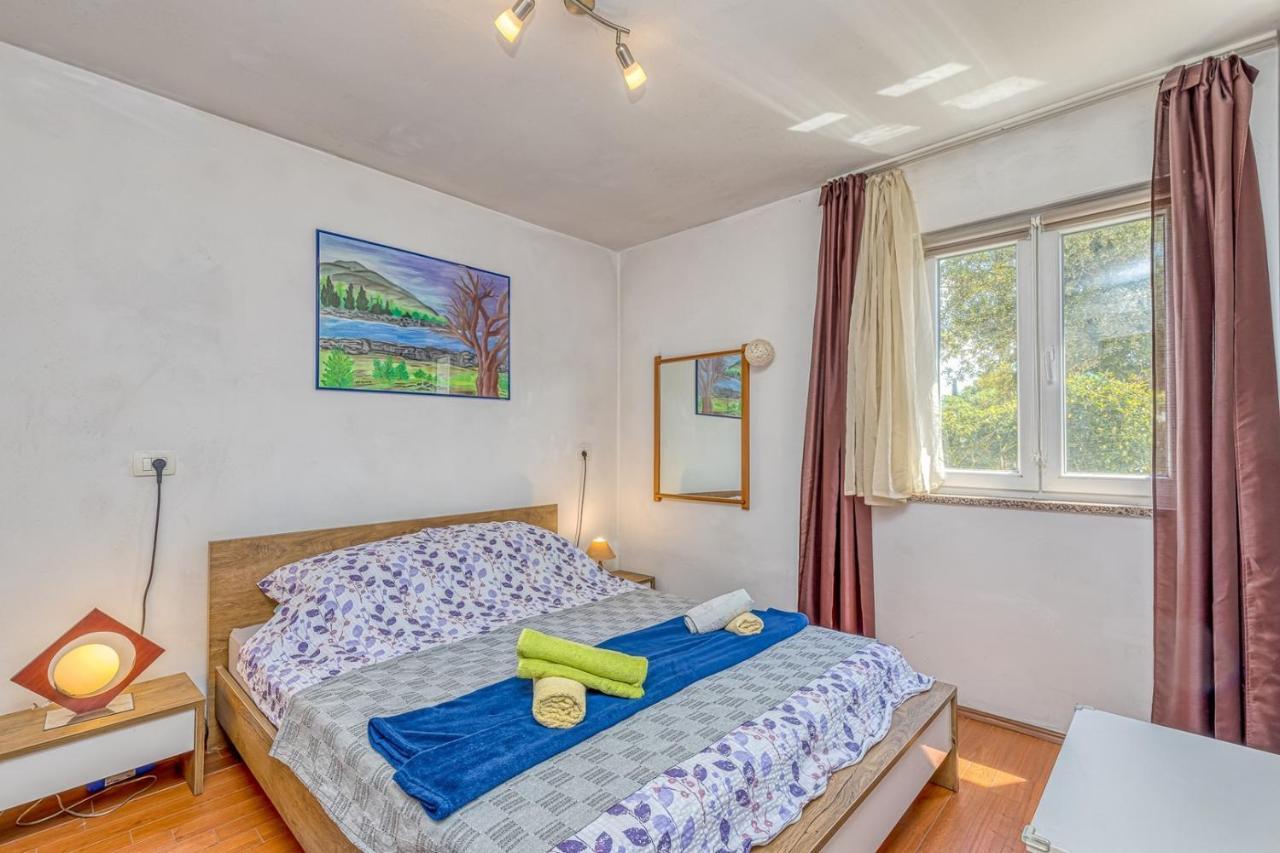 Holiday House Mir Kanfanar Zewnętrze zdjęcie